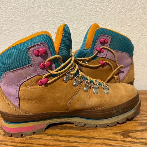 Timberland Tan and Teal Hiking Boots - Picture 15 of 15